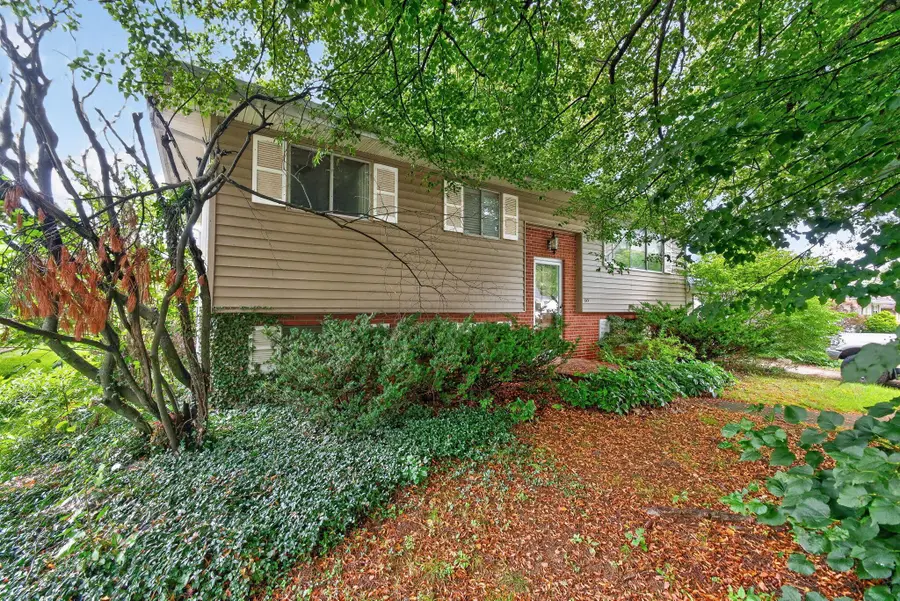 103 Bishop Drive, Westerville, OH 43081 - #2