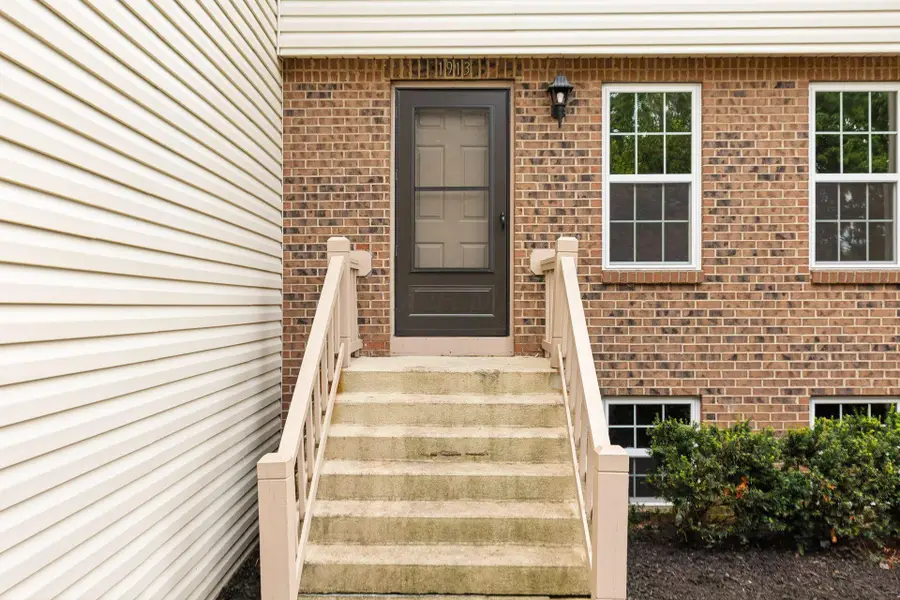 1913 Laramie Drive, Powell, OH 43065 - #2