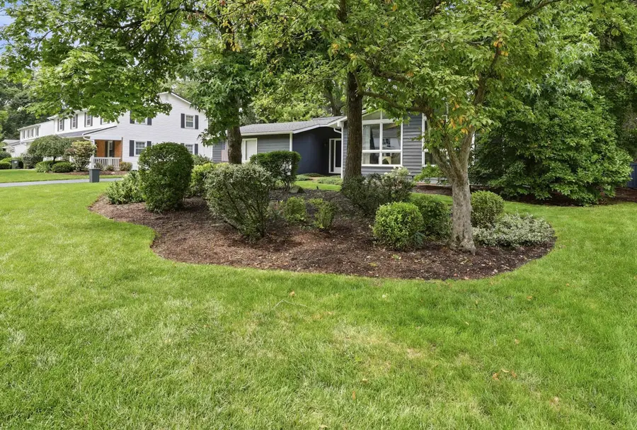 1336 Hickory Ridge Lane, Columbus, OH 43235 - #3