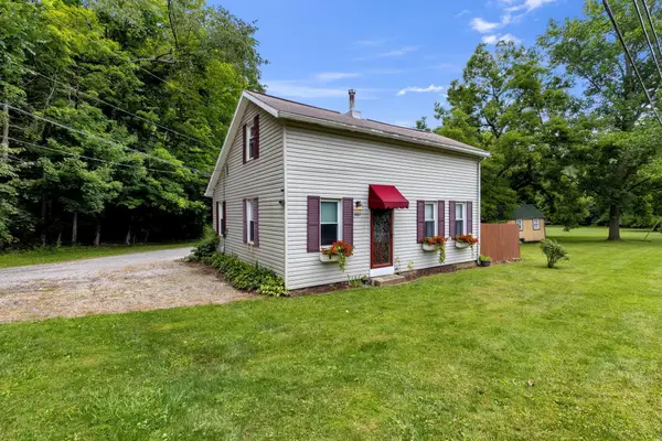 561 Mansfield Lucas Road, Mansfield, OH 44907