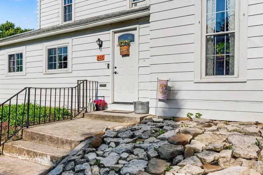 527 E 4th Street, Marysville, OH 43040 - #3