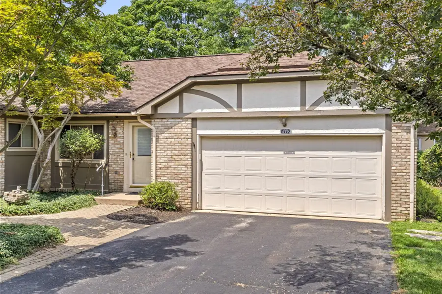 1880 Fontenay Court, Columbus, OH 43235 - #3