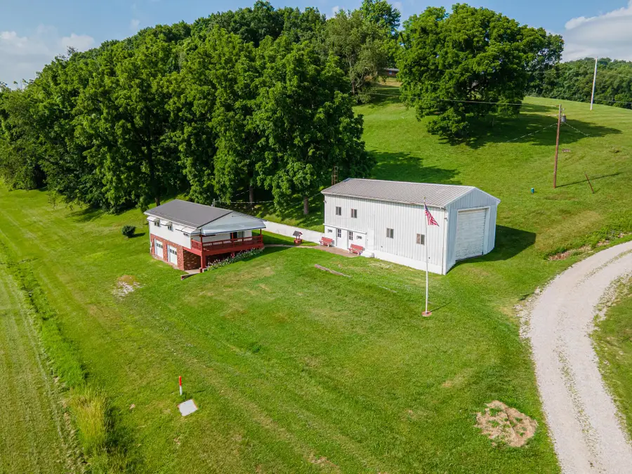21569 State Route 16, Coshocton, OH 43812 - #3