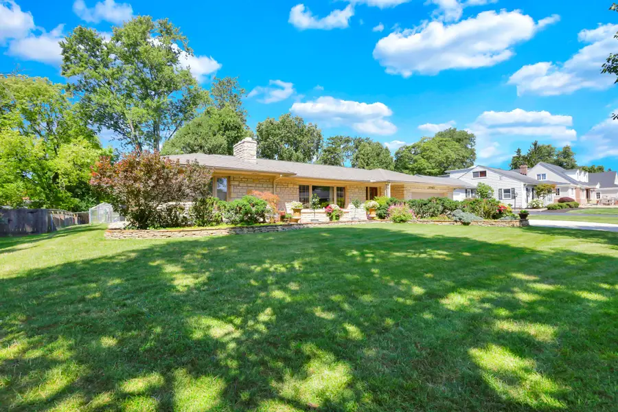 3783 Chevington Road, Columbus, OH 43220 - #2