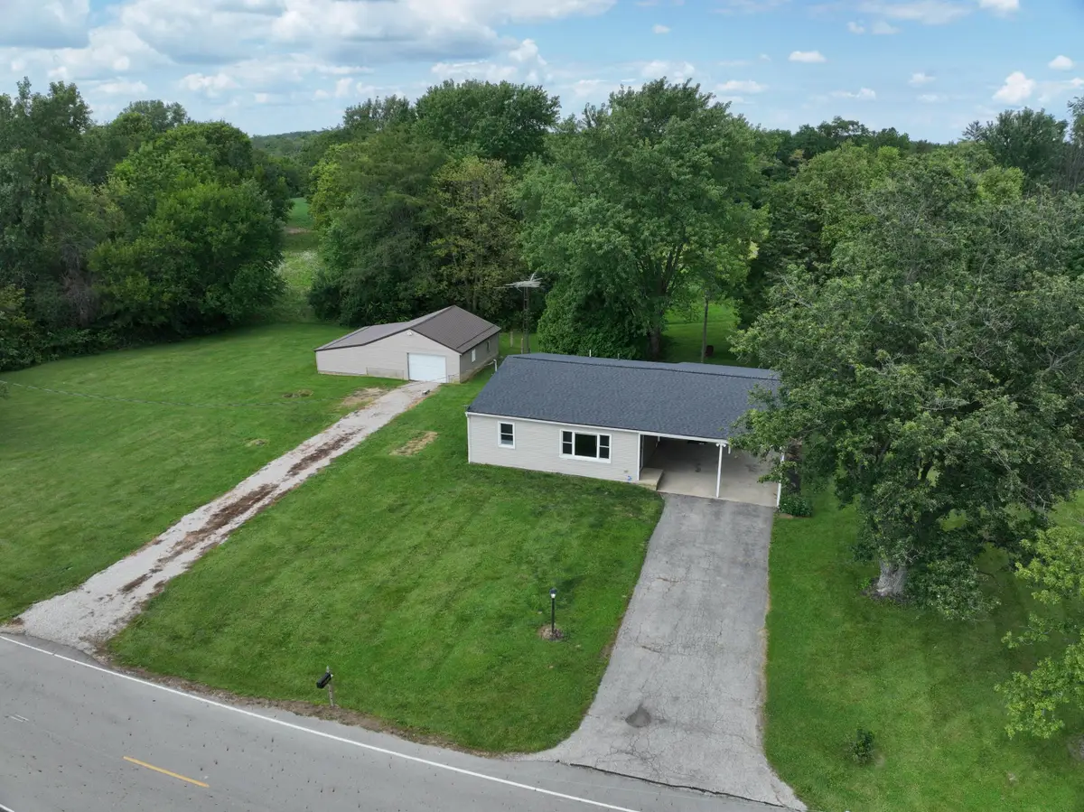 2434 Greenfield Sabina Road Sw, Washington Court House, OH 43160 - #1