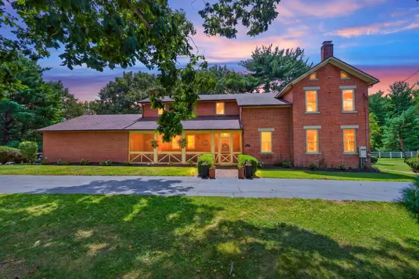 111 E Hocking Street, Canal Winchester, OH 43110