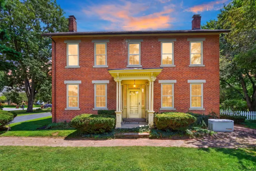 111 E Hocking Street, Canal Winchester, OH 43110 - #3