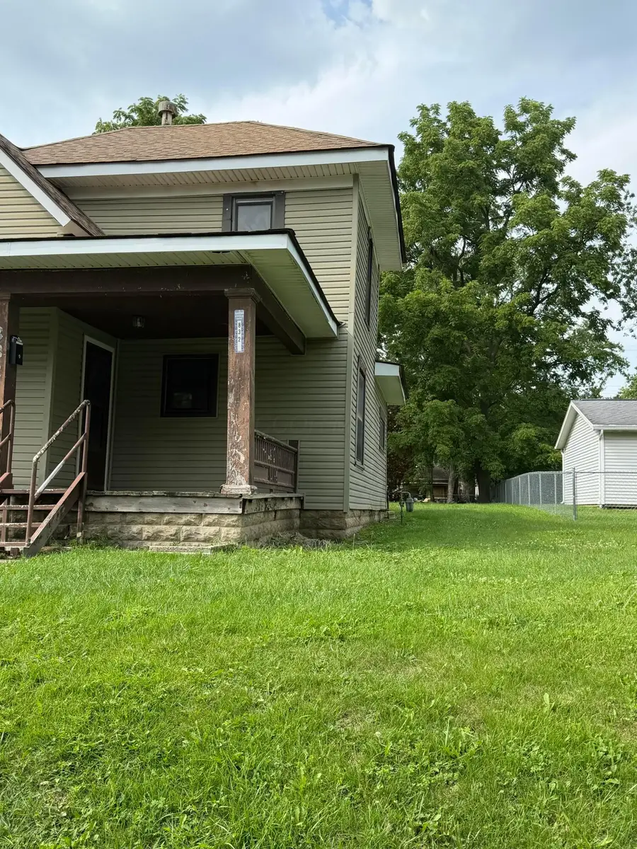 832 W 4th Street, Marysville, OH 43040 - #2