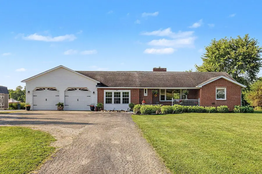 28503 Chieftain Drive, Logan, OH 43138 - #2