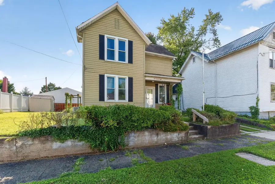 128 N 9th Street, Newark, OH 43055 - #3