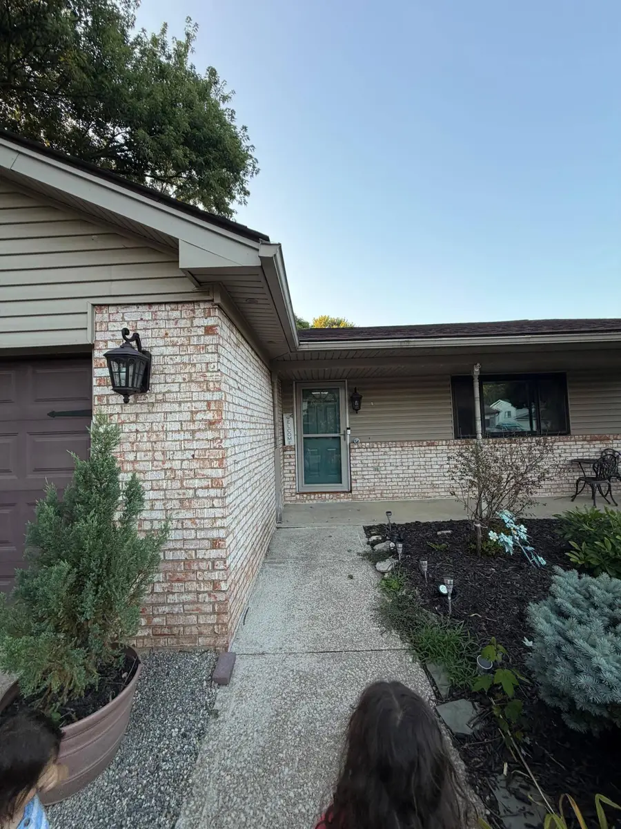 1938 Hamrock Drive, Powell, OH 43065 - #2