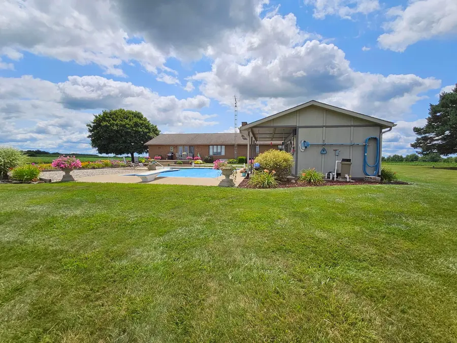 2560 Brokensword Road, Bucyrus, OH 44820 - #3