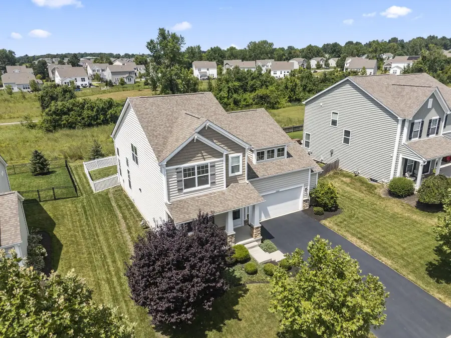 12325 Herons Landing Drive Nw, Pickerington, OH 43147 - #2