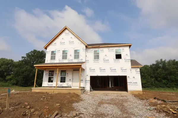 1668 Kenneth Drive, Delaware, OH 43015