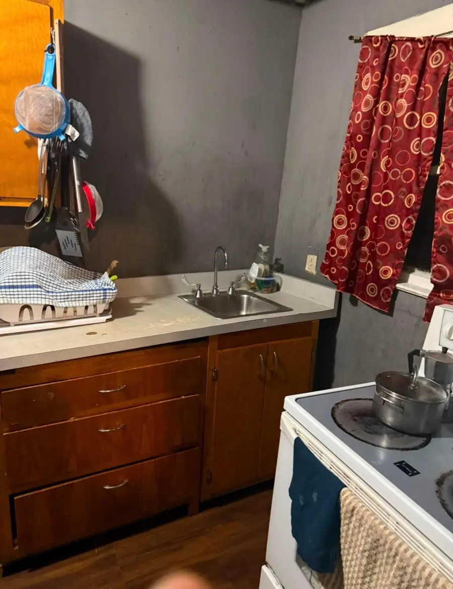 1897 Denune Avenue, Columbus, OH 43211 - #2