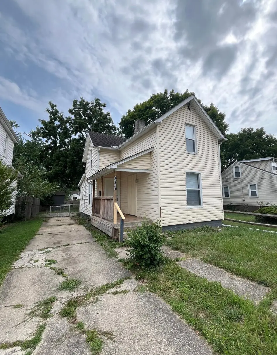 1303 E Weber Road, Columbus, OH 43211 - #1