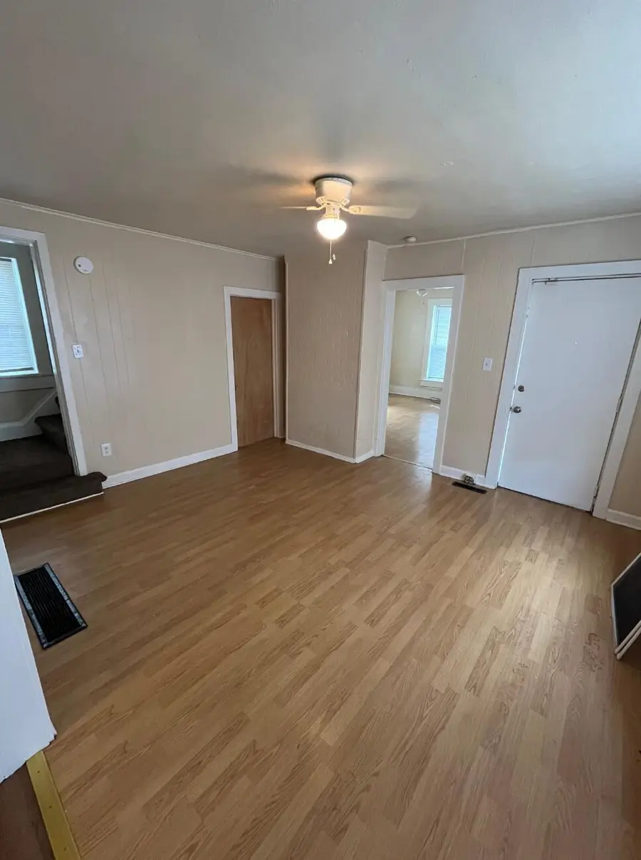 1303 E Weber Road, Columbus, OH 43211 - #2