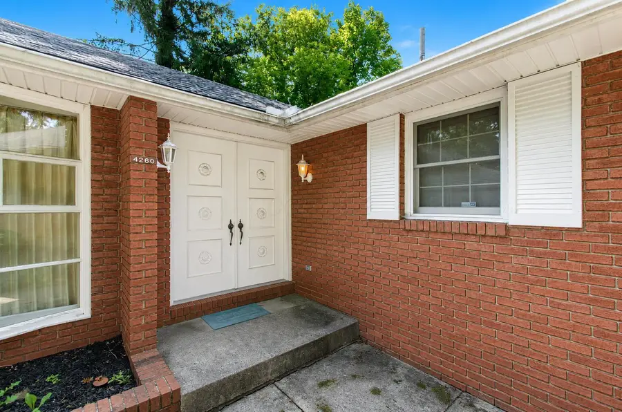 4260 Oxford Drive, Upper Arlington, OH 43220 - #3