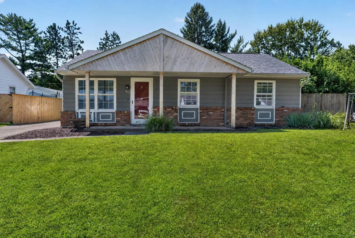 411 Westport Drive, Groveport, OH 43125 - #1