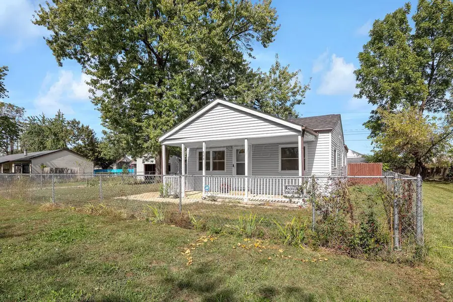 868 Lawndale Avenue, Columbus, OH 43207 - #2