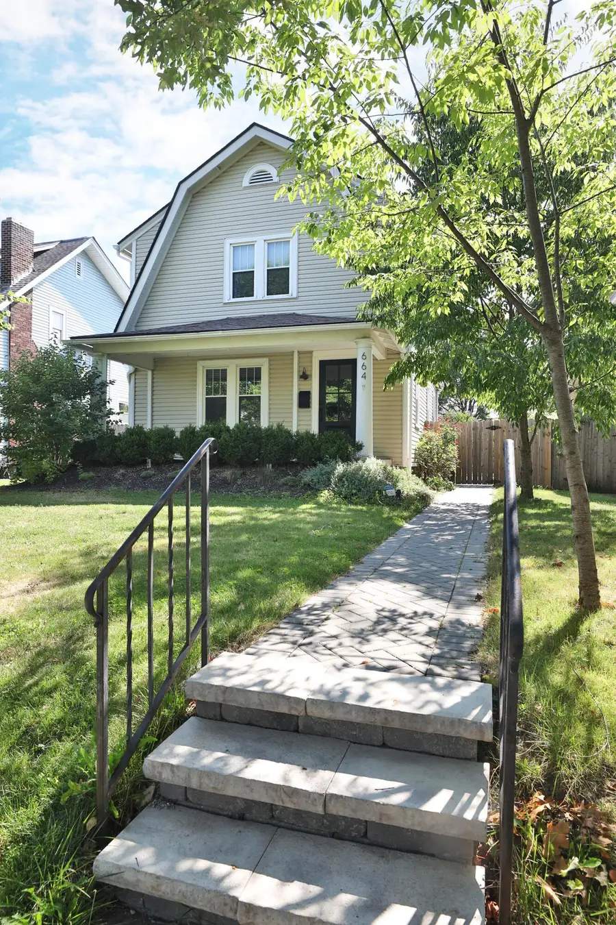 664 Euclaire Avenue, Columbus, OH 43209 - #3
