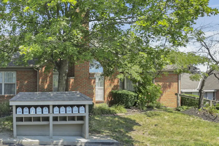 2402 Huntmaster Lane, Grove City, OH 43123 - #3