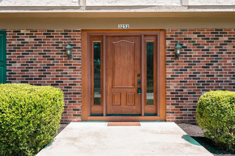 3252 Noreen Court, Columbus, OH 43221 - #3