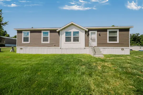 5965 Harrisburg Georgesville Road, Grove City, OH 43123