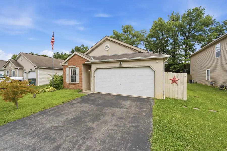 2868 Sussex Place Drive, Grove City, OH 43123 - #3