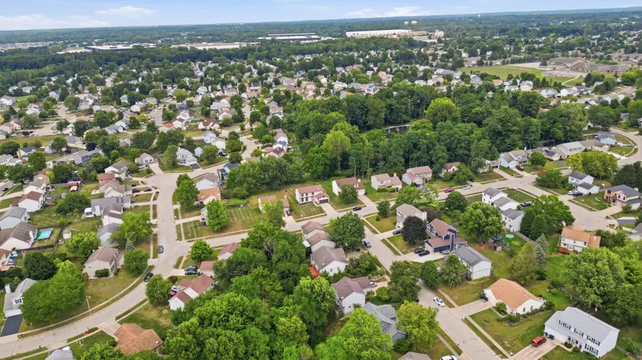 8354 Papillon Avenue, Reynoldsburg, OH 43068 - #3