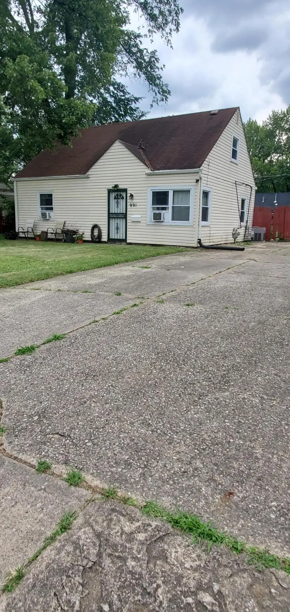 991 Dimson Drive E, Columbus, OH 43213 - #1