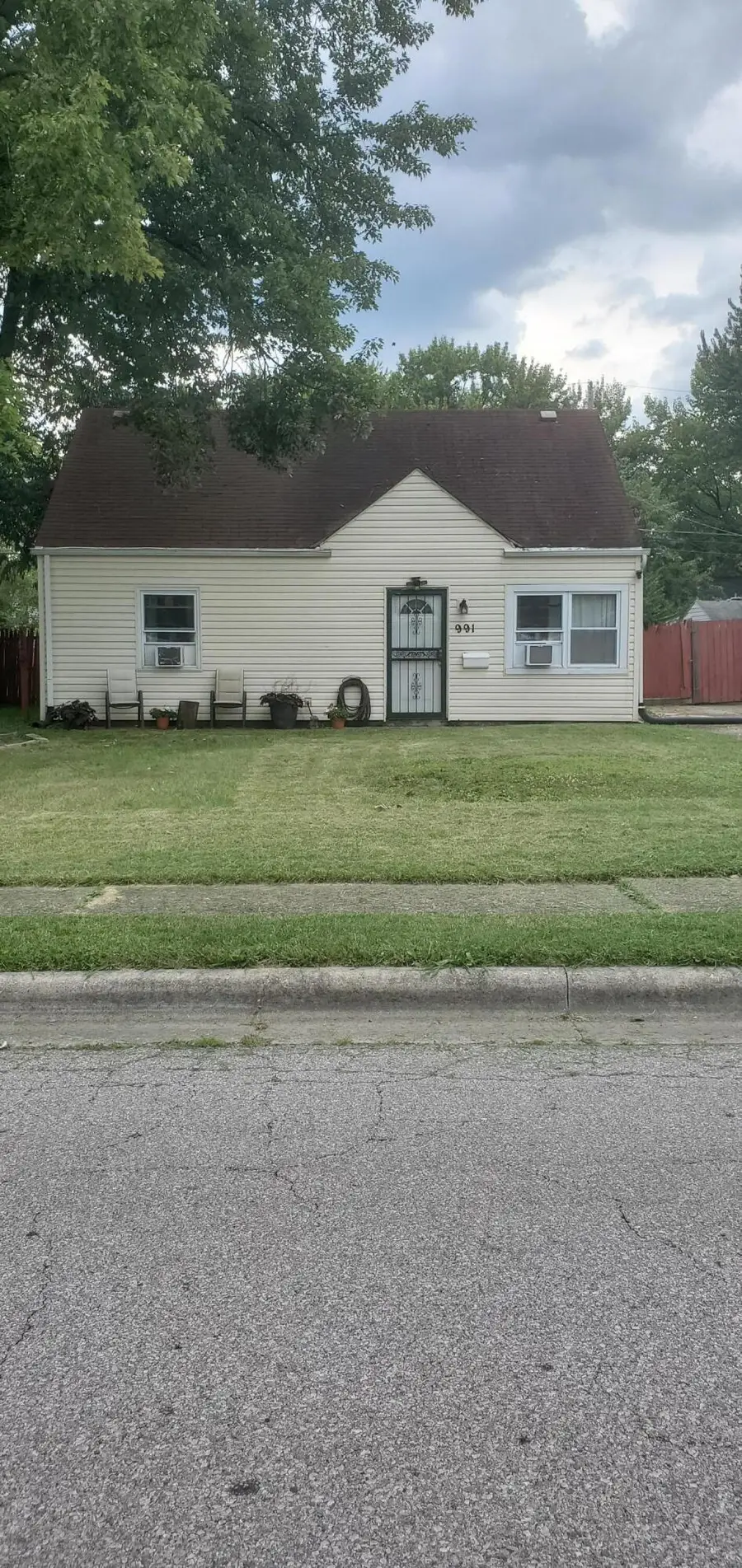 991 Dimson Drive E, Columbus, OH 43213 - #2