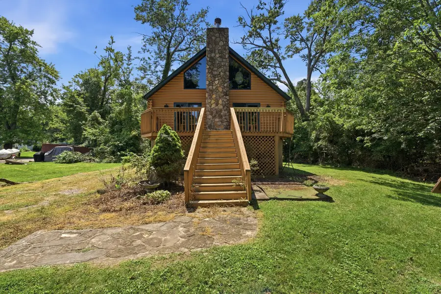 5488 Circle South Road Ne, Thornville, OH 43076 - #3