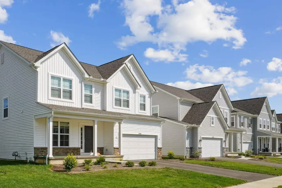 7931 Collins Drive, Reynoldsburg, OH 43068 - #3