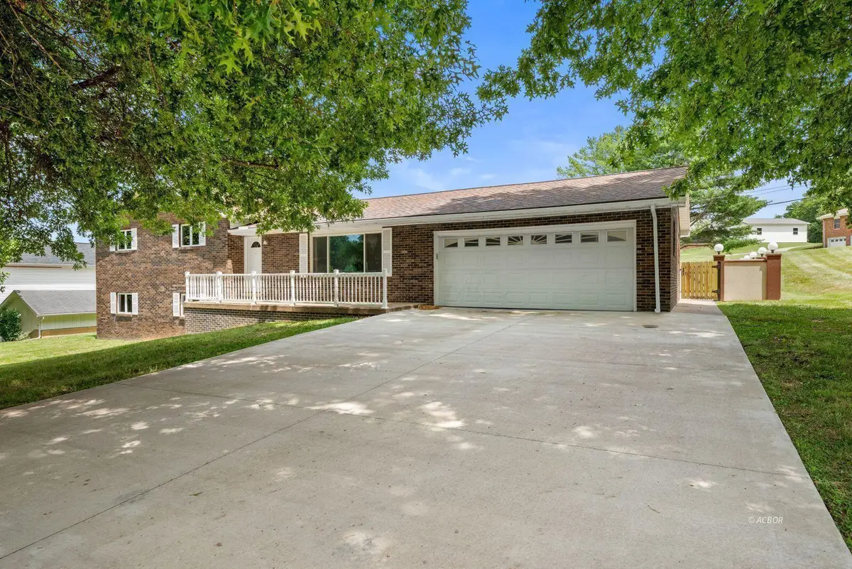 76 Debbie Drive, Gallipolis, OH 45631 - #1