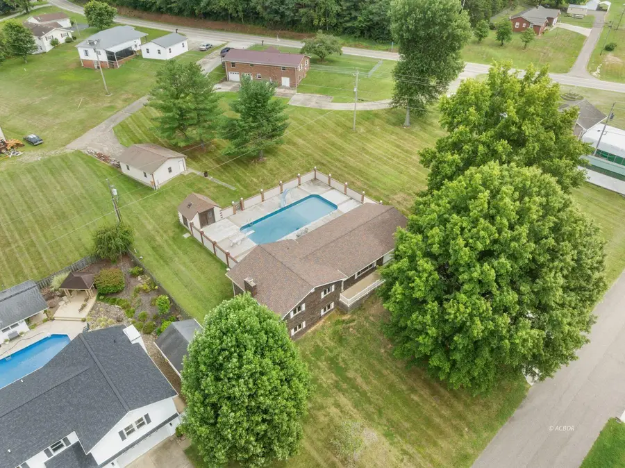 76 Debbie Drive, Gallipolis, OH 45631 - #2