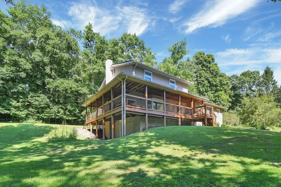 3199 Hazelton Etna Road, Alexandria, OH 43001 - #2