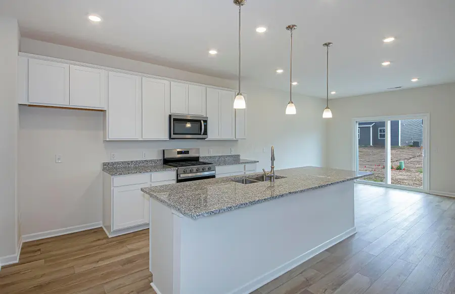 337 Honeysuckle Street, South Bloomfield, OH 43103 - #2