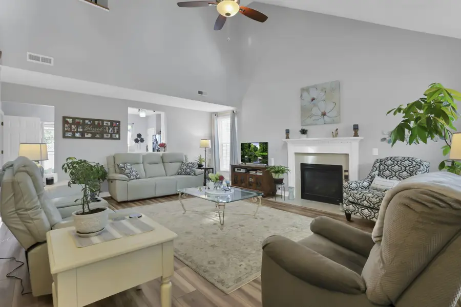 6039 Grand Strand Avenue, Westerville, OH 43081 - #2