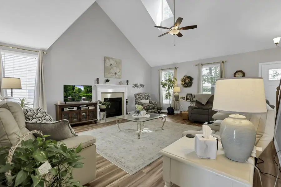 6039 Grand Strand Avenue, Westerville, OH 43081 - #3