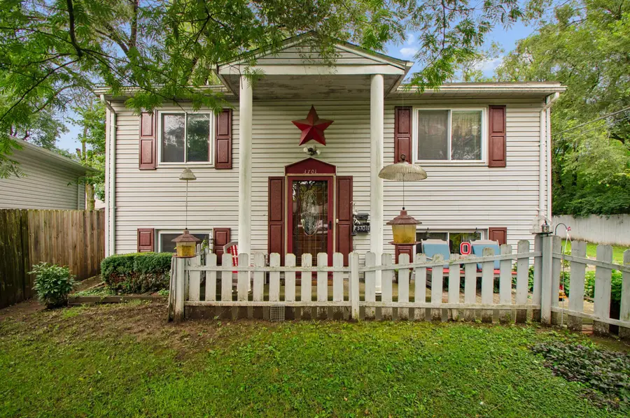 3701 S Ohio Avenue, Columbus, OH 43207 - #2