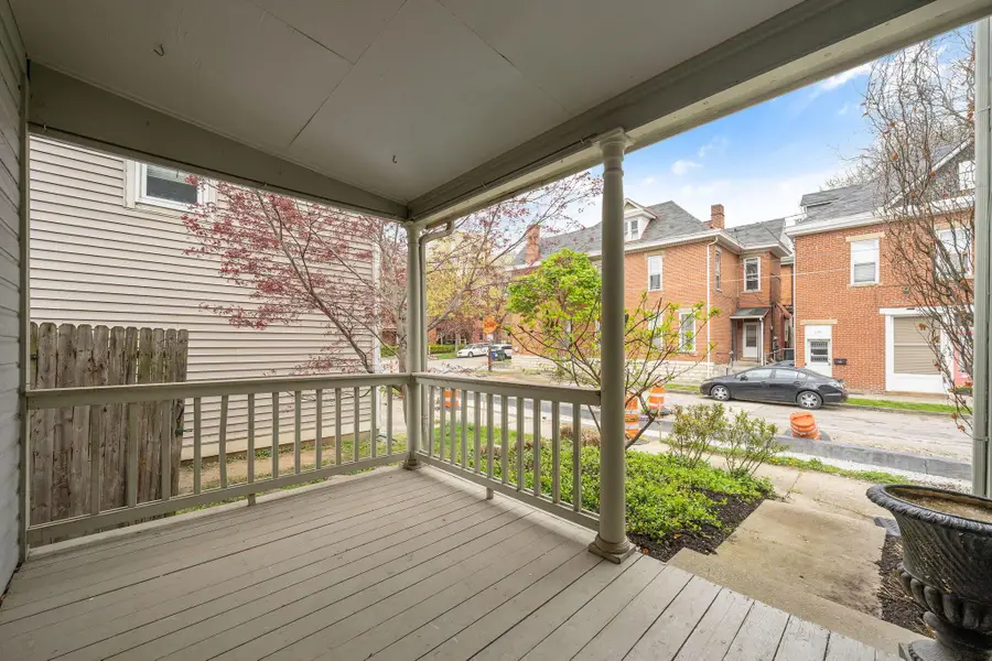 693 Kerr Street, Columbus, OH 43215 - #2