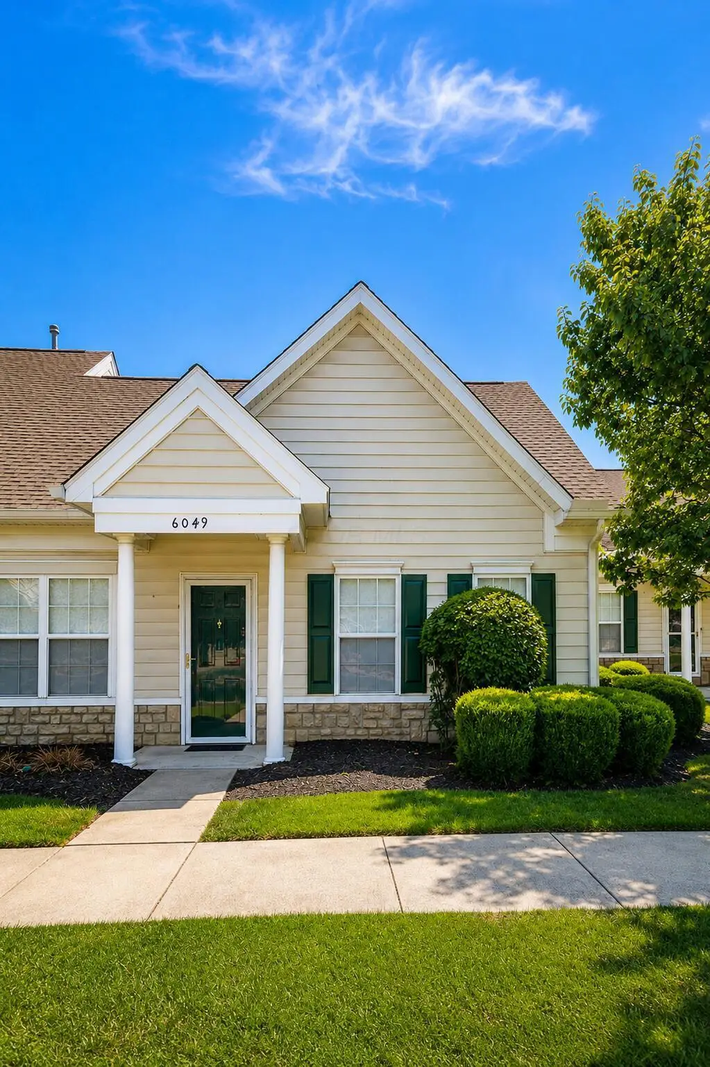 6049 Seabiscuit Drive, New Albany, OH 43054 - #1