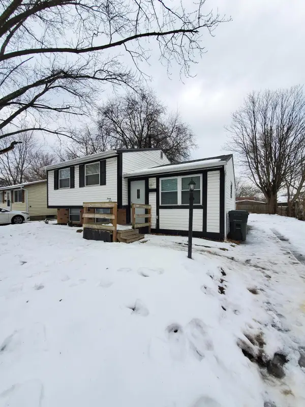 2390 Carlford Street, Columbus, OH 43232