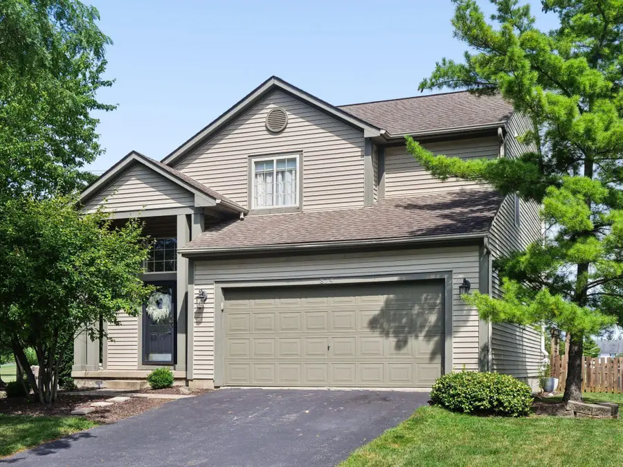 874 Lynnhaven Court, Columbus, OH 43228 - #2