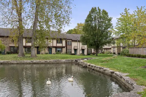 6198 Stornoway Drive S, Columbus, OH 43213