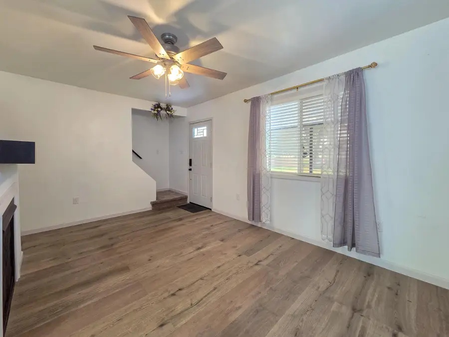 964 Lawrence Drive, Columbus, OH 43207 - #2