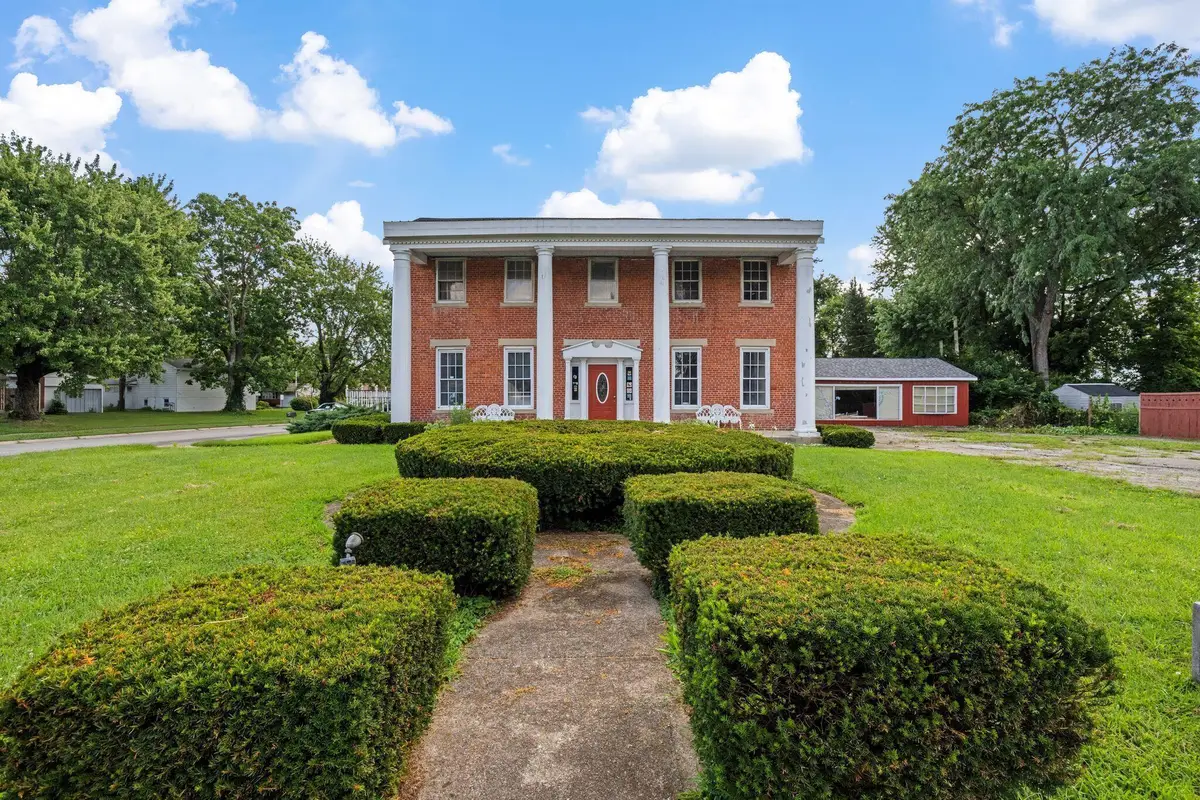 3900 Noe Bixby Road, Columbus, OH 43232 - #1