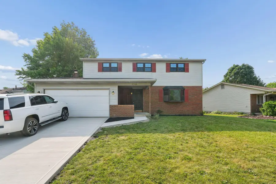 3768 Springwood Drive, Columbus, OH 43224 - #2