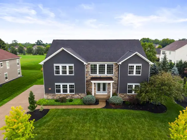 2424 Mccumber Lane, Lewis Center, OH 43035
